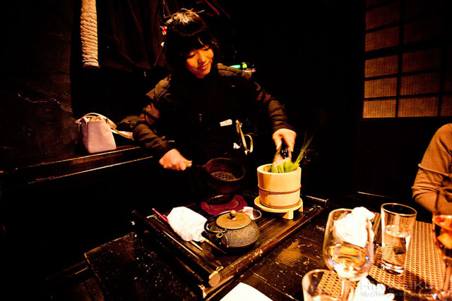 The-Scariest-Japanese-Restaurants-Ever-22.jpg