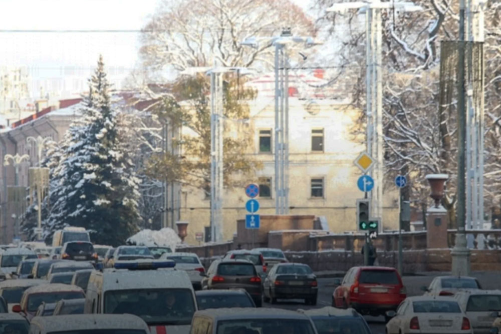 В центре Минска на неделю изменили схему движения на перекрёстке Схема движения