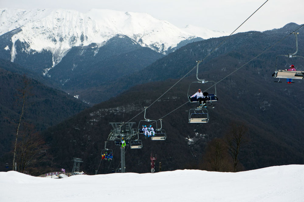 otkrylsya-sezon-na-gornolyzhnom-kurorte-roza-khutor