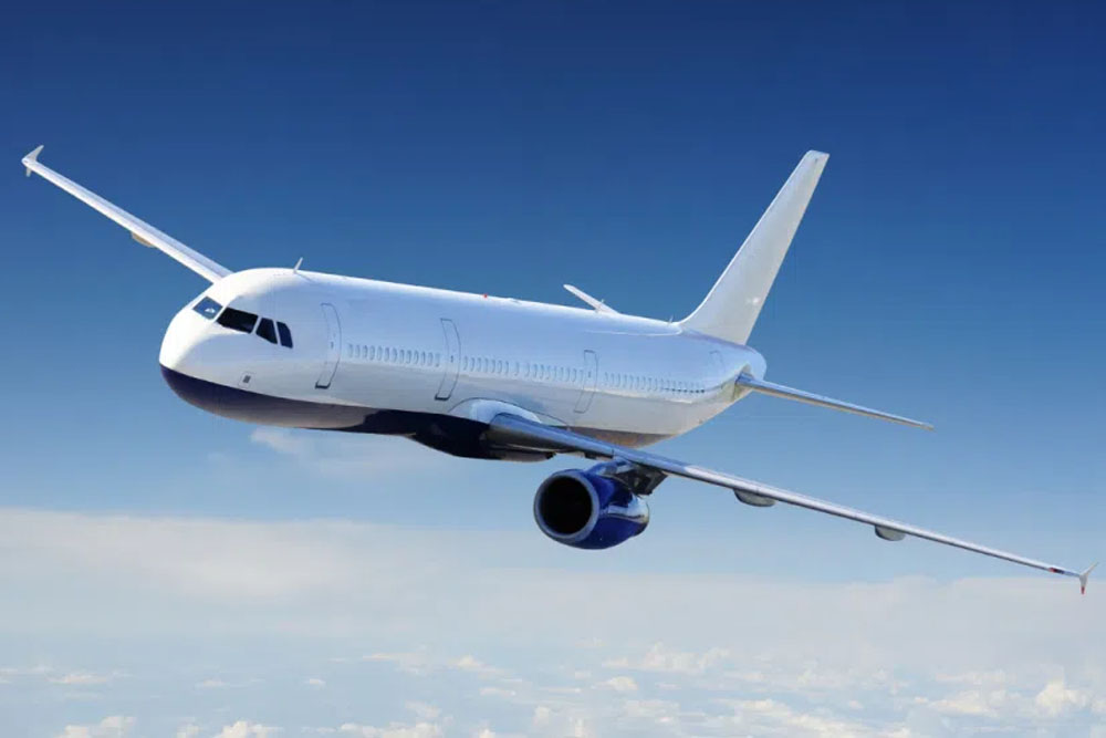 Авиакомпании повышают топливные сборы, вводят доплаты по проданным турам Топливный сбор