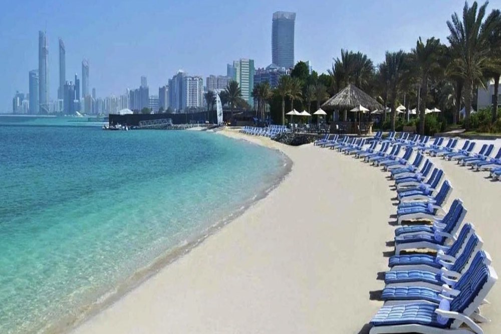 Al Bateen Beach