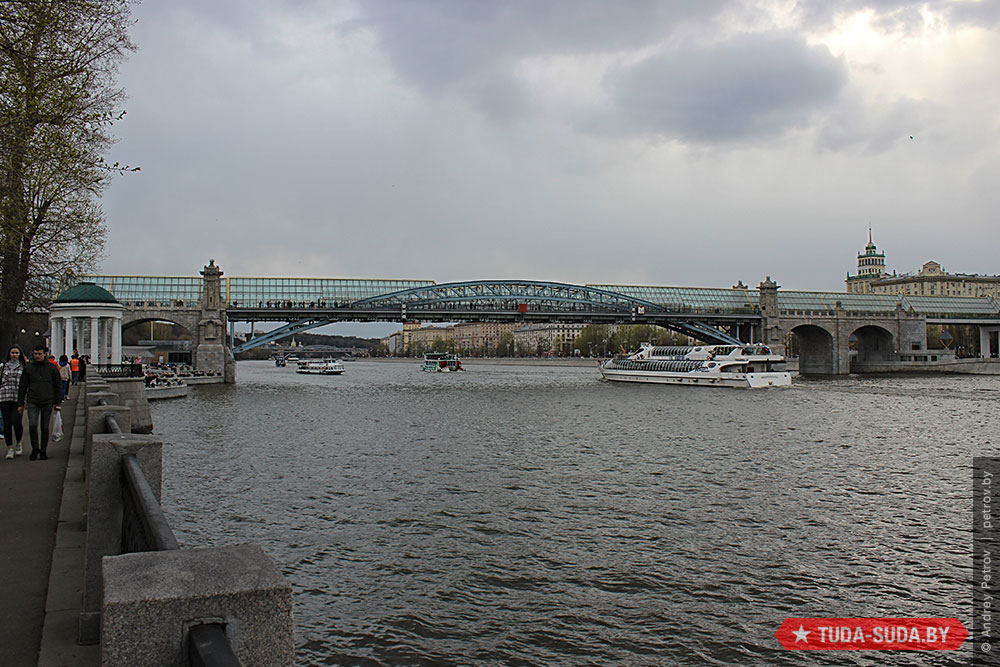 Пушкинский мост в Москве